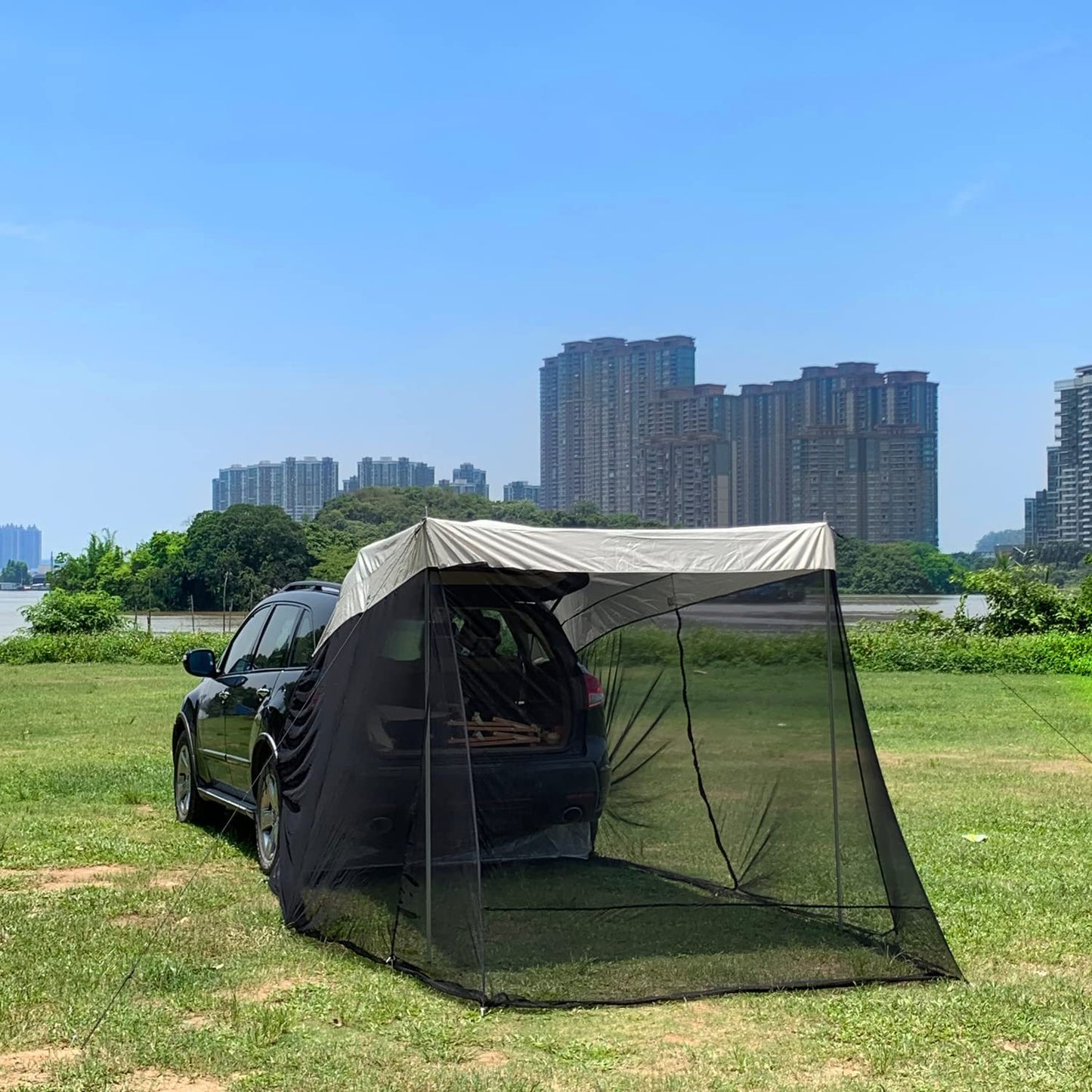 Universal Tailgate Canopy with Mosquito Net