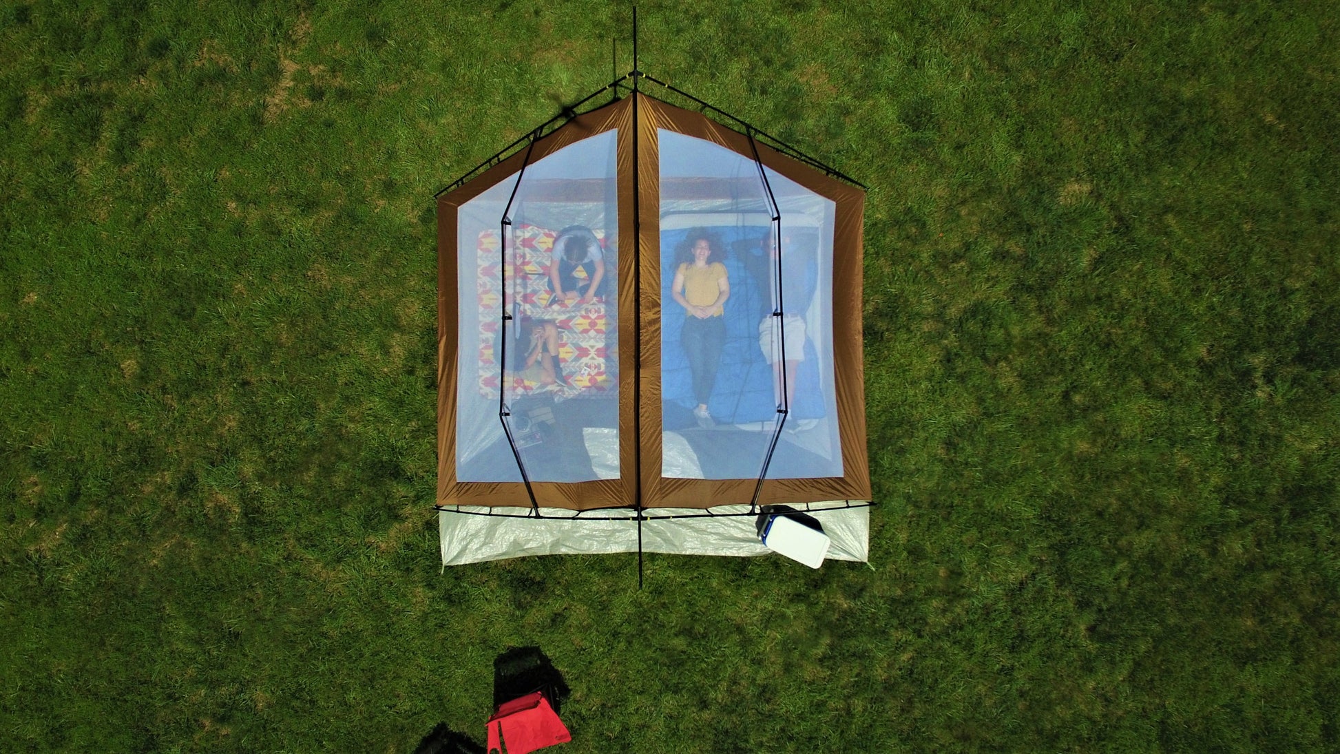 12-Person Cabin Tent