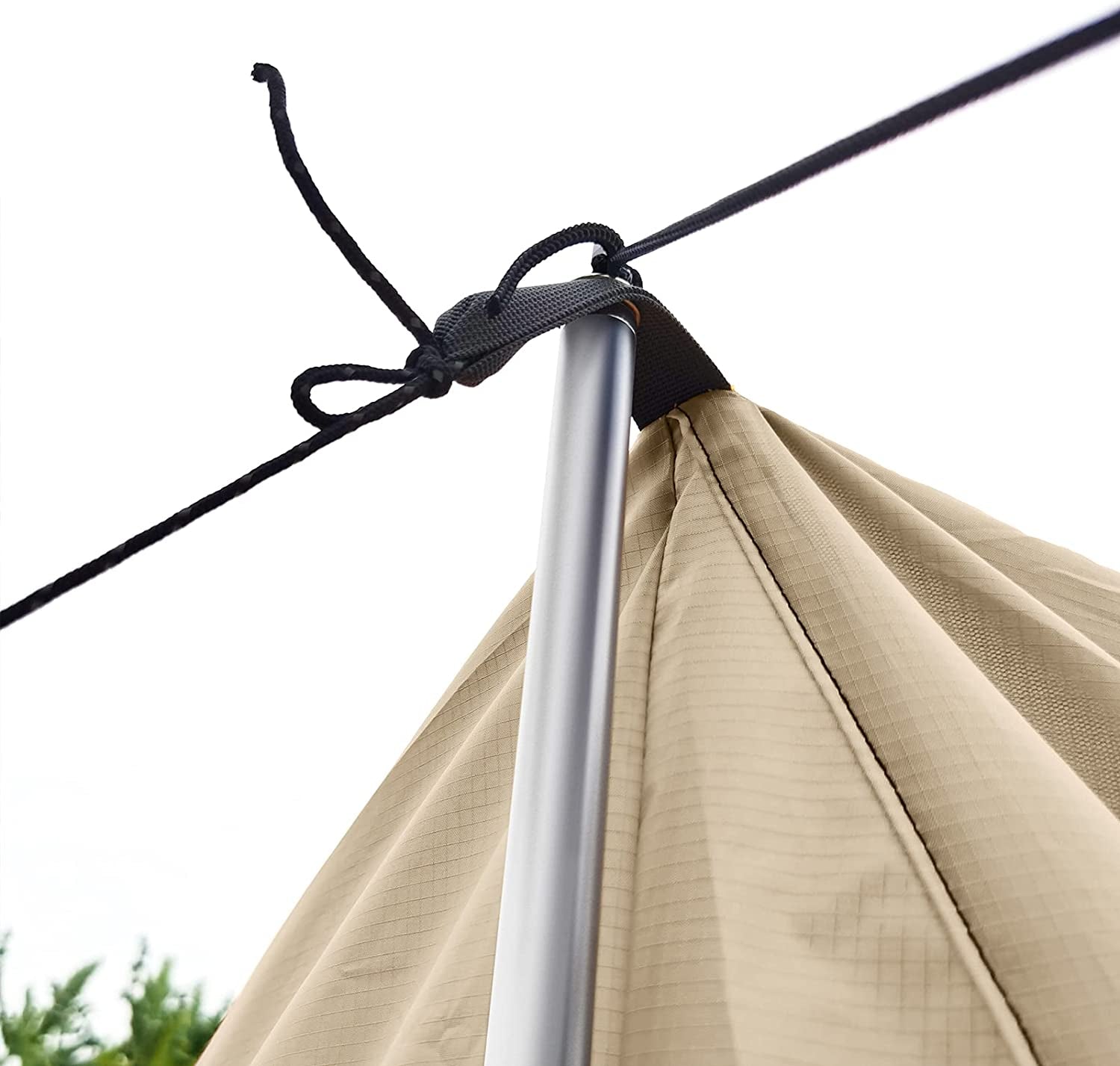 Universal Tailgate Canopy with Mosquito Net