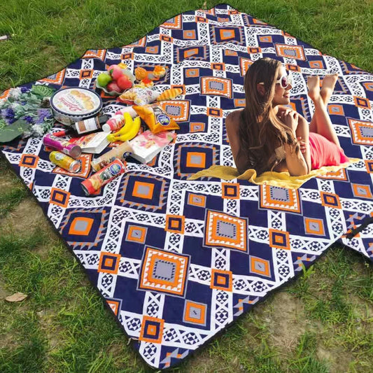 Outdoor Waterproof and Sandproof Picnic Blankets